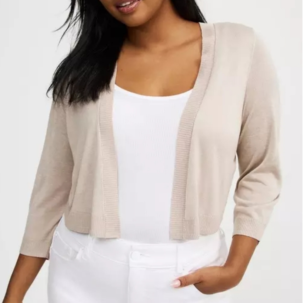 🆕️ 2X TORRID BEIGE 3/4 SLEEVE SHRUG